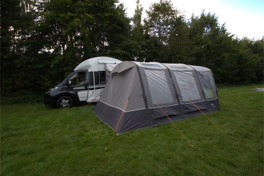 Vango Galli III Tall Air Drive Away Awning 17 Vango Galli III Tall Air Drive Away Awning - Image 15