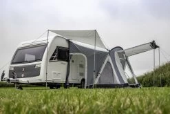 Sunncamp Swift Deluxe 325 SC Caravan Awning 20 Sunncamp Swift Deluxe 325 SC Caravan Awning -Outdoor Camping Shop swift deluxe 325 sc with side sun canopy 7