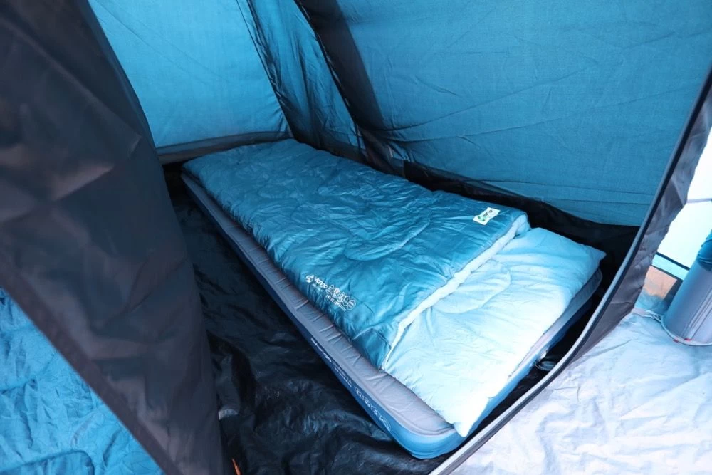 Vango Evolve Superwarm Single Sleeping Bag 12 Vango Evolve Superwarm Single Sleeping Bag - Image 10